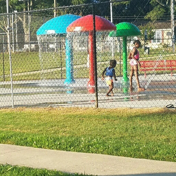 Meet your Posher, Miriam - Picture 1 of 1